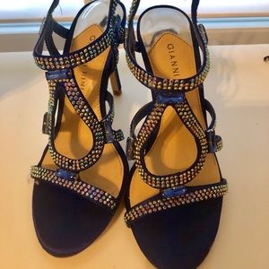 Gianni Bini- Dillard’s blue heels